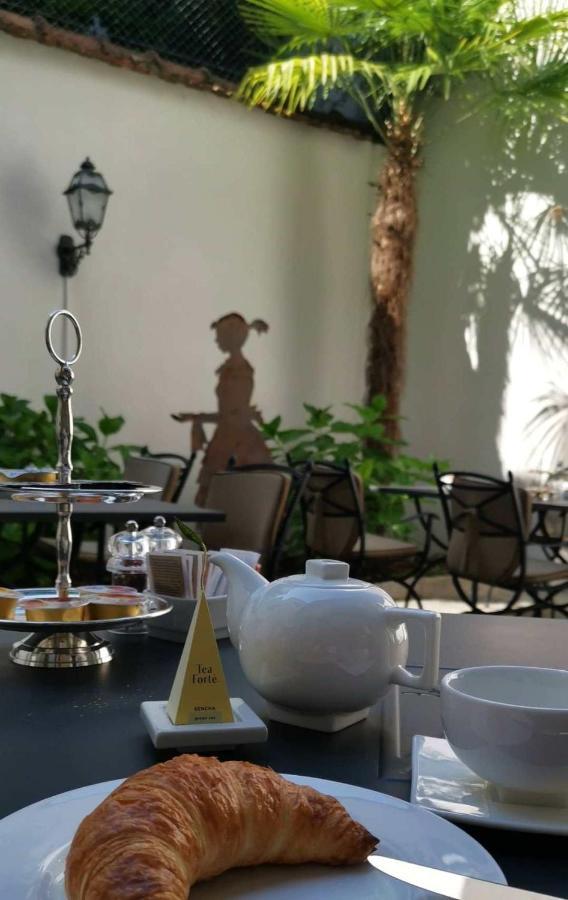 Boutique Hotel La Rinascente Локарно Екстериор снимка
